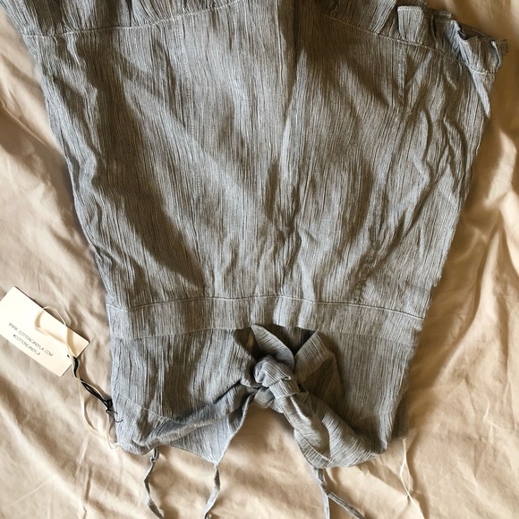 Short romper - Picture 3 of 5